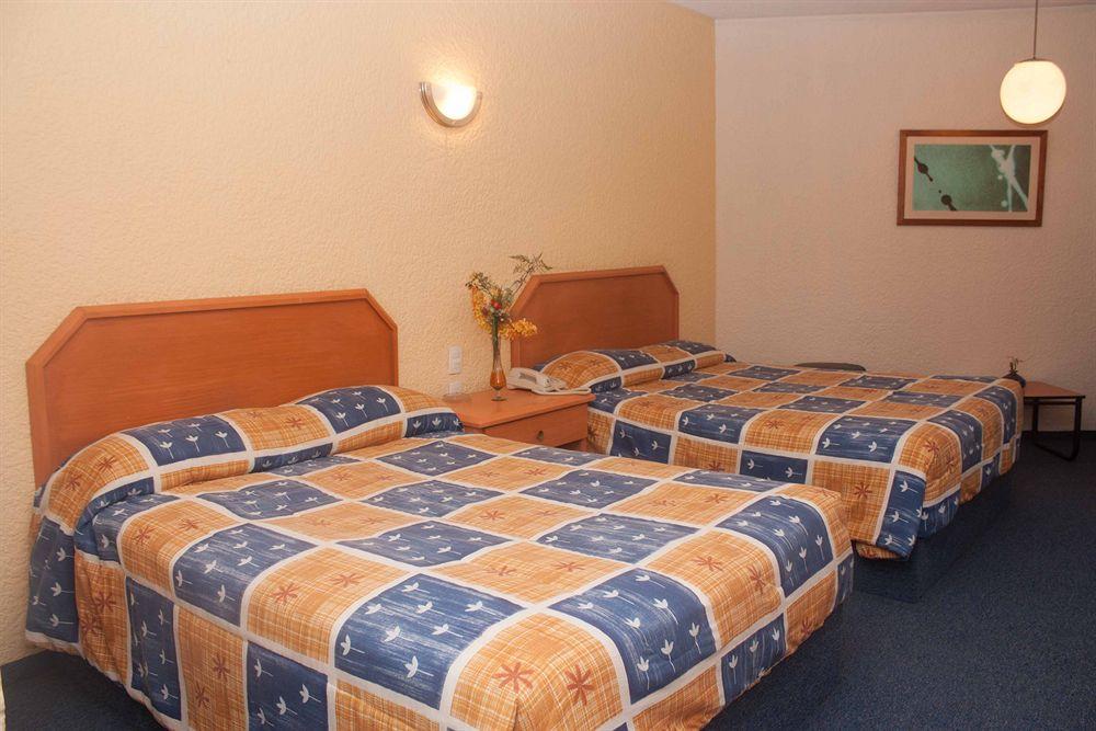 Hotel Valle De Mexico Toreo מראה חיצוני תמונה