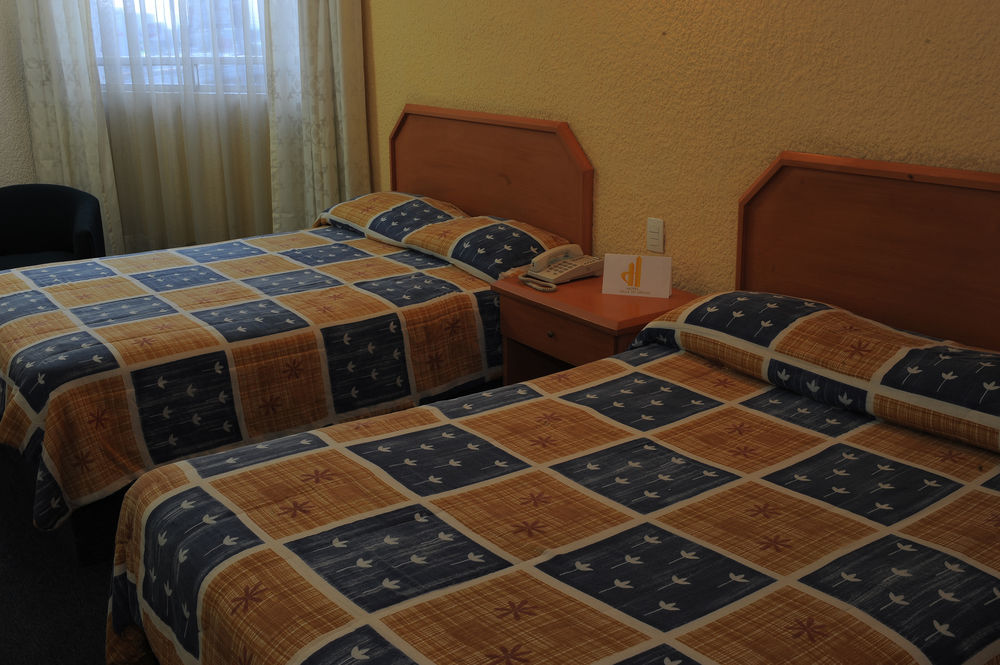 Hotel Valle De Mexico Toreo מראה חיצוני תמונה